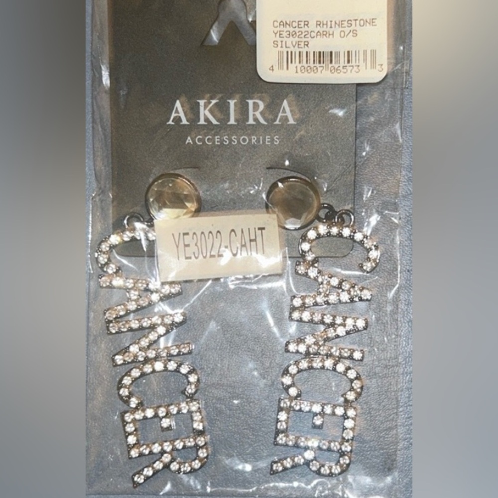 “Send Ur Price?” ”AKIRA” Silver Rhinestone CANCER Earrings  💎